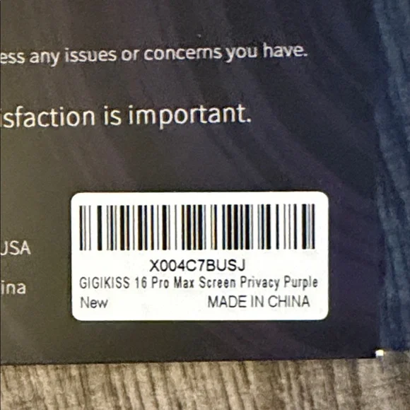 Privacy Screen Protector - Picture 3 of 3